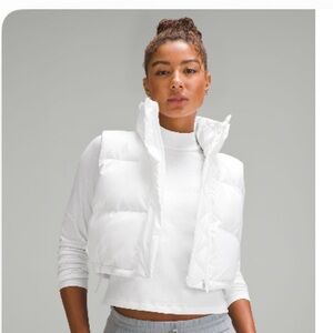lululemon athletica White Wunder Puff Super Cropped Vest removable hood Size 4